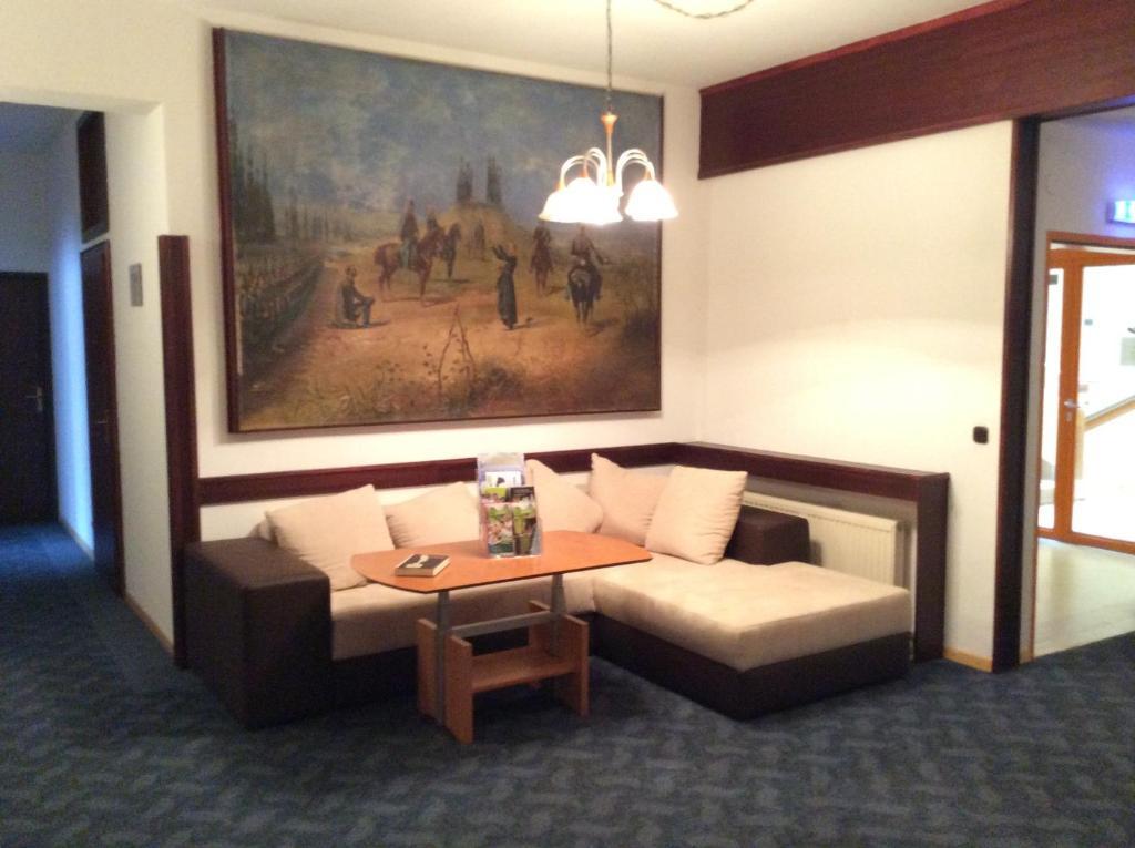 Stadthotel Schwerterbraeu Judenburg Extérieur photo