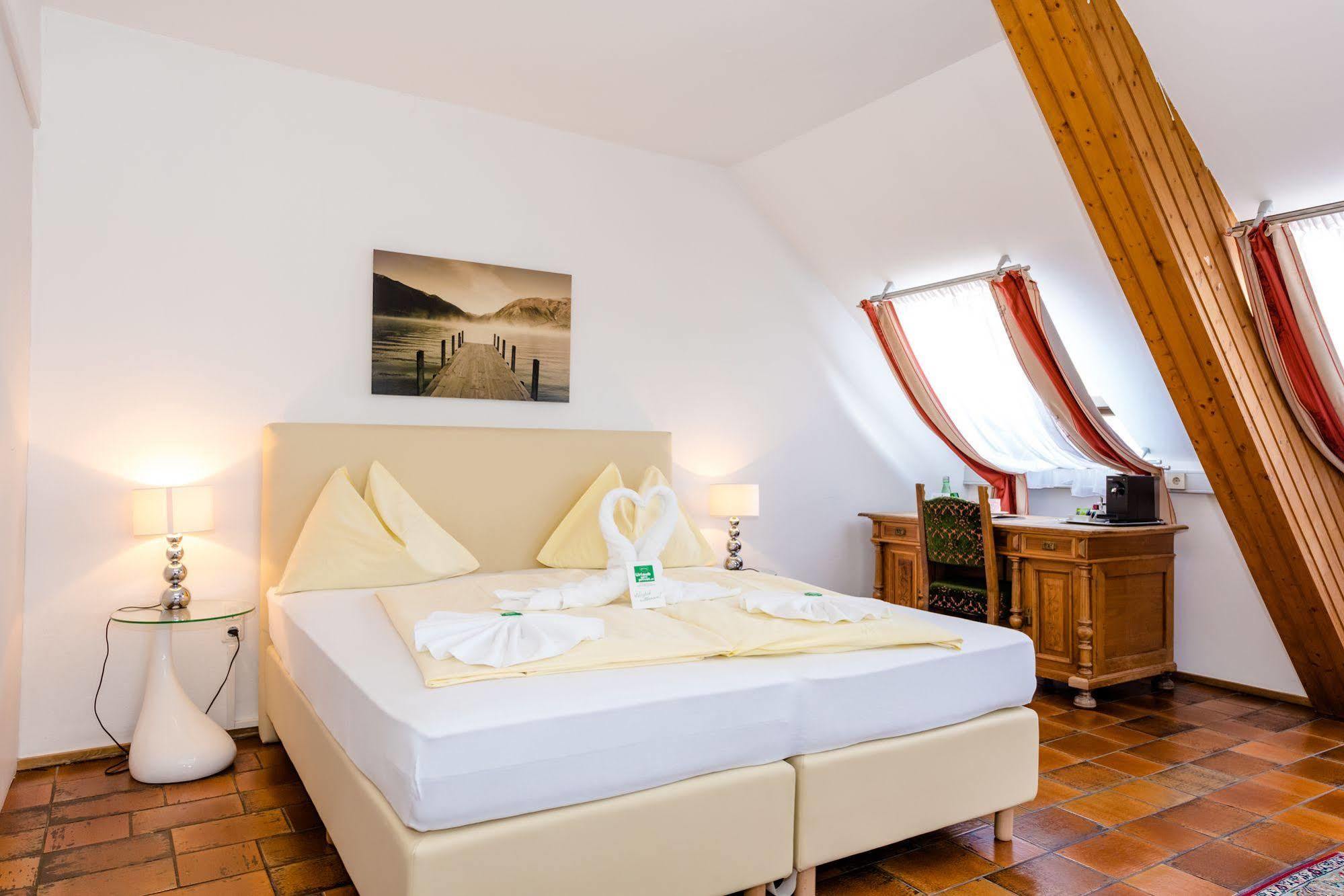 Stadthotel Schwerterbraeu Judenburg Extérieur photo